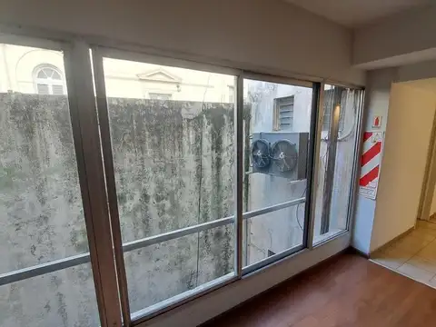 Reconquista e/ Tucuman y Viamonte