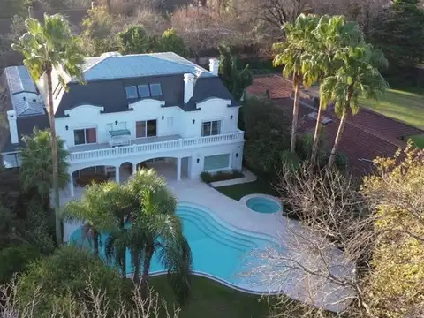 Casa en Venta de 5 dormitorios