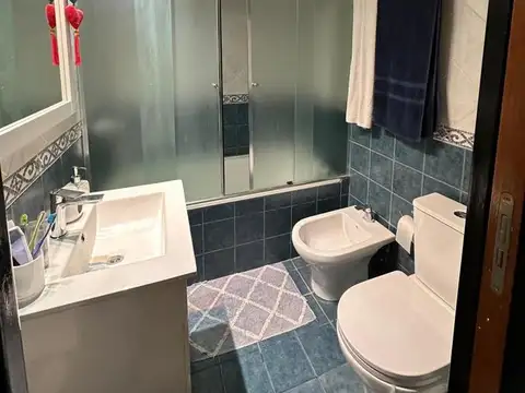 VENTA - DUPLEX 3 AMBIENTES CON ALTILLO, COCHERA Y PATIO EN MORON