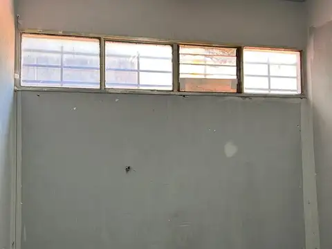 Local en Alquiler 46 años