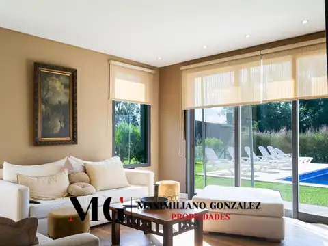 Casa 5 ambientes con 3 baños