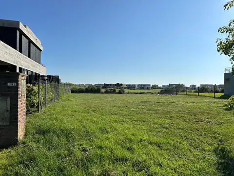 Terreno en Venta 18  mts Fondo