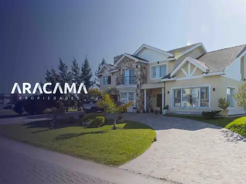 Casa en Venta en La Providencia  - Canning