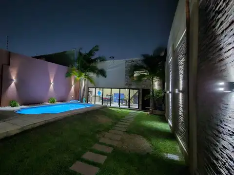 CASA EN VENTA | 5 AMBIENTES | LANÚS OESTE – BUENOS