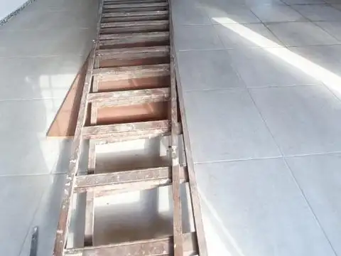 Casa en venta c/ cochera en Roldán