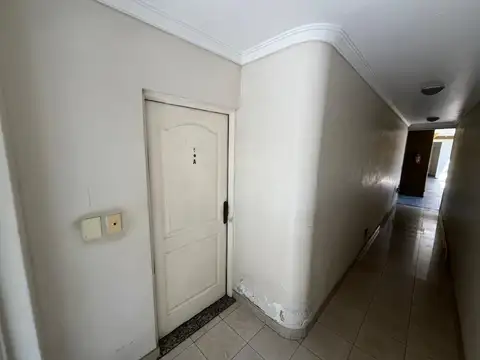 MURIAS 2200, Piso PB