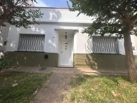 CASA EN ALQUILER DE 3 AMB OLIVOS