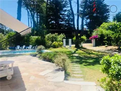 Casa en Alquiler en Punta del Este, USD 7.200