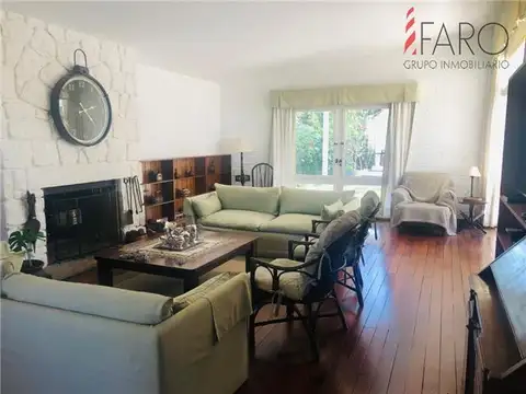 Casa en Alquiler de 5 dormitorios