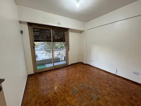 Alquiler Departamento 3 ambientes al frente con balcón Excelente ubicación - Congreso