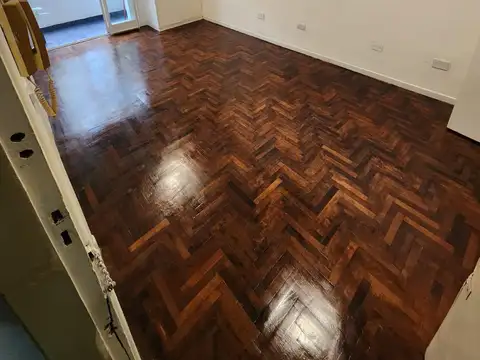 MUY LINDO y renovado monoambiente en zona facultades