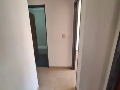 Depto Tipo Casa en Alquiler en Ramos Mejia, $ 700.000