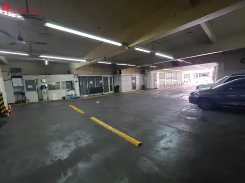 Cochera cubierta  en venta ubicado en Balvanera