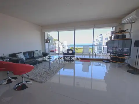 Apartamento en Pinares a la venta 3 dormitorios