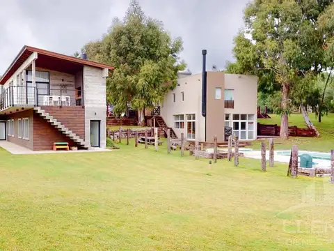 Casa 5 ambientes con piscina en venta - Barrio Golf 2 - Costa Esmeralda