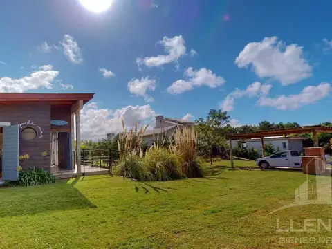 Casa 6 ambientes con 3 baños