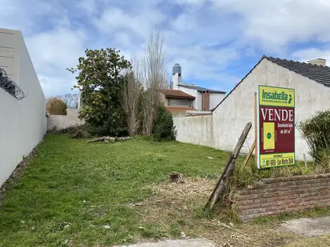 Lamadrid 4066 entre Almafuerte y Laprida