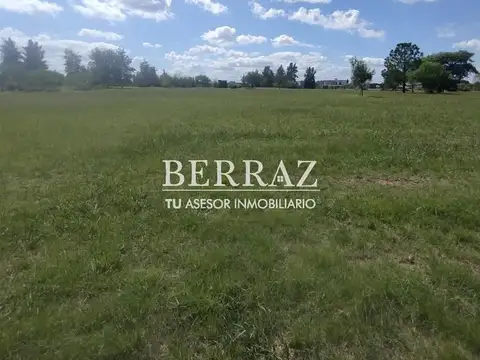 Terreno en Venta en Medal Country club, USD 55.000