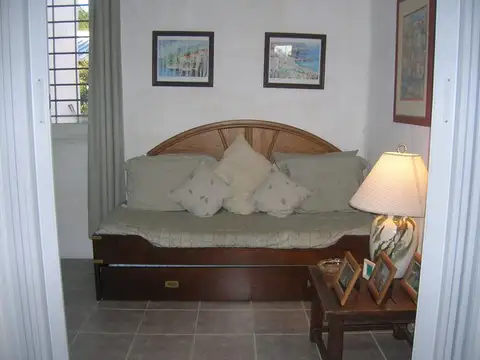 Casa - Alquiler temporario - Uruguay, PLAYA BRAVA PUNTA DEL ESTE