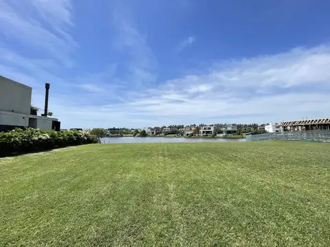 Terreno en Venta de 682,0 m2