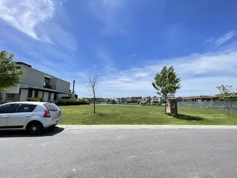 Barrio Carpinchos lote 38