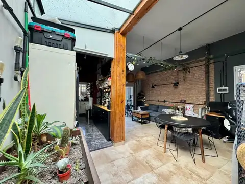 Depto Tipo Casa en Venta de 2 ambientes