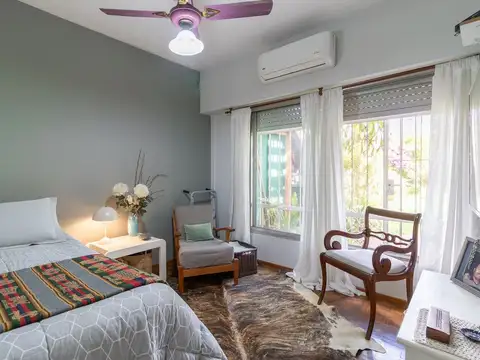 VENTA - CASA + MONOAMBIENTE