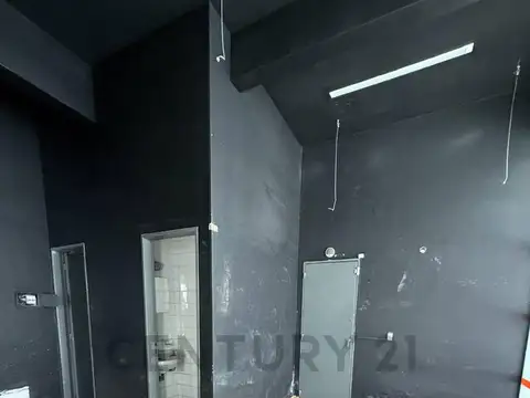 Julian Alvarez 500, Piso 0