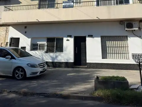 Casa  en Venta en Lomas del Mirador, La Matanza, G.B.A. Zona Oeste