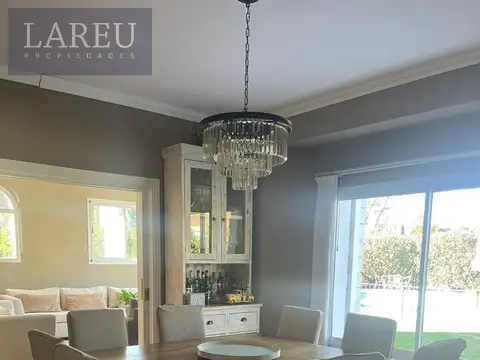 Casa en Venta de 4 dormitorios