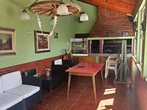 Casa en Venta en Haedo Norte, USD 170.000