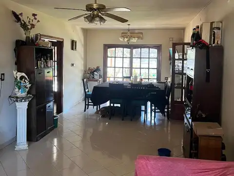 Luis Guillon. Excelente propiedad apto credito