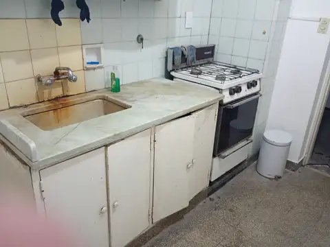 DEPTO UN DORMITORIO APTO COMERCIAL