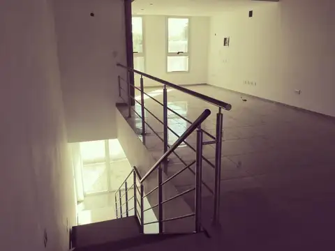 Local en VENTA en PASEO DON CARLOS |  Av. 31 y 505 MB Gonnet LP