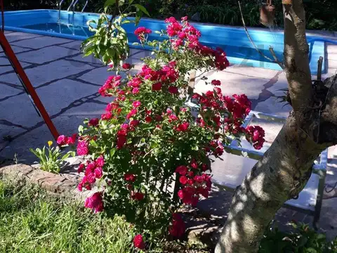 VENDO CASA DE 5 AMBIENTES EN SIERRA DE LOS PADRES