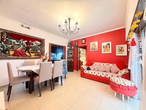 Depto Tipo Casa en Venta en Villa Luzuriaga, USD 128.000