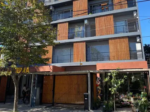 SARGENTO CABRAL  al 2600