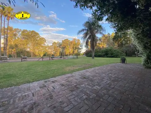 2998HP- ALQUILER. LA COLINA , Casco de estancia c/ laguna