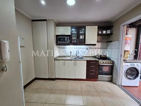 Depto Tipo Casa 3 ambientes con 2 baños