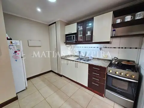 Depto Tipo Casa en Venta en San Nicolás, USD 99.000