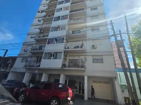 DEPARTAMENTO 2 amb  EN RAMOS MEJIA