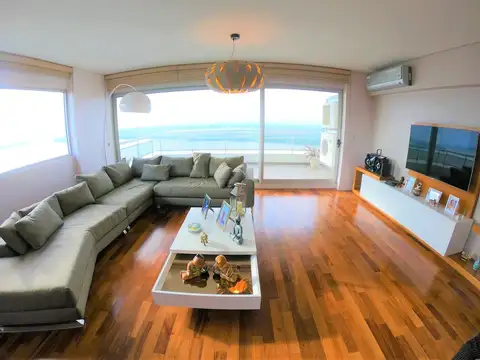 MAUI - Estanislao López 2671  (25-01)