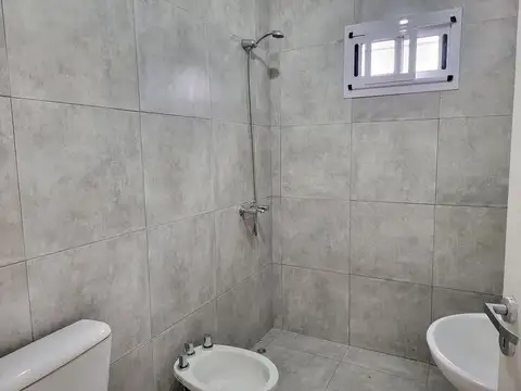 Casa en Venta en Carlos Spegazzini, USD 60.000