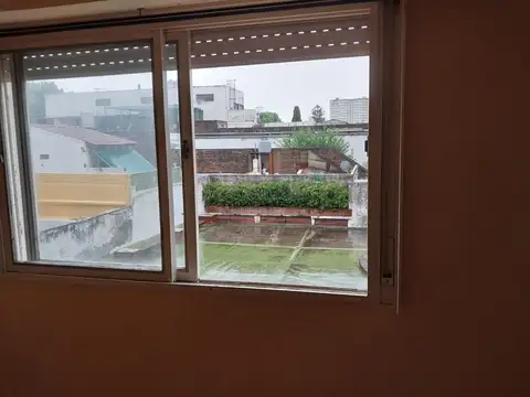 Aranguren 4500, Piso 1