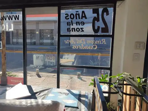 Local en Alquiler Via Pública