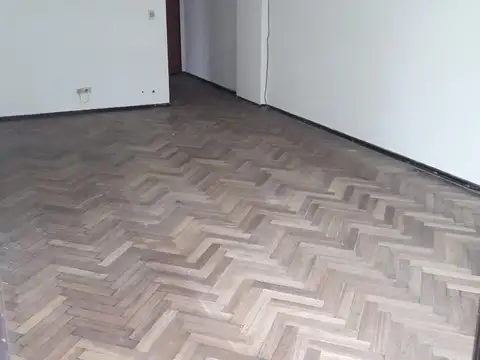 Departamento en Alquiler en Balvanera, $ 750.000