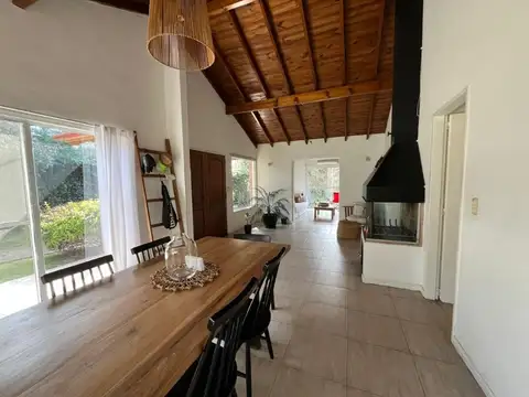 Casa en Alquiler de 2 dormitorios