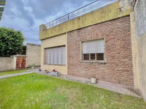 CASA VENTA 3 AMBIENTES SAN JUSTO APTO CRÉDITO