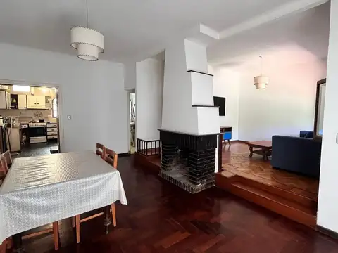 Casa 5 ambientes con 5 baños