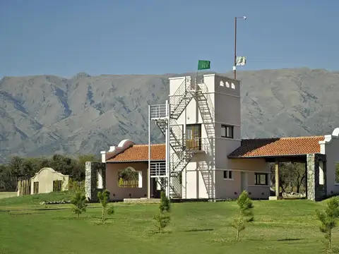 Hotel en Venta 24 plazas